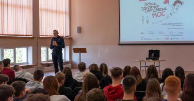 Debata w ZST Leżajsk: bezpieczeństwo dzieci i młodzieży